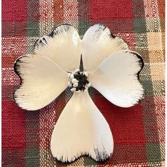 Vintage Original By Robert Enamel Flower MCM Brooch - Picture 1 of 4